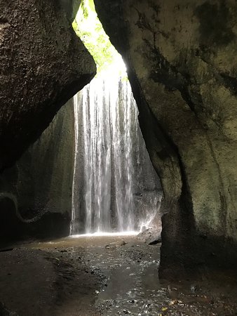 tukad-cepung-waterfall